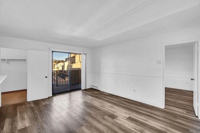 Building Photo - Updated and cozy 1br apartment w/FREE stor...