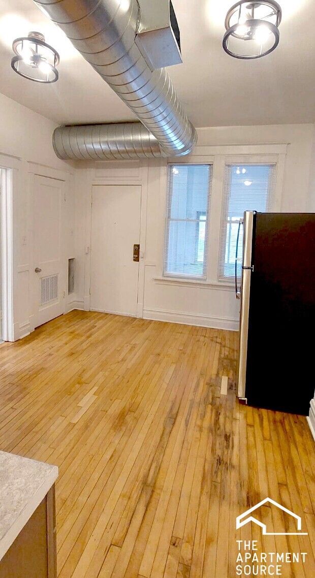 Foto del edificio - 4050 W Hirsch St