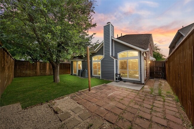 Building Photo - 17958 Brent Dr