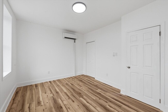 Building Photo - 3BR/1BA Home | North Philly