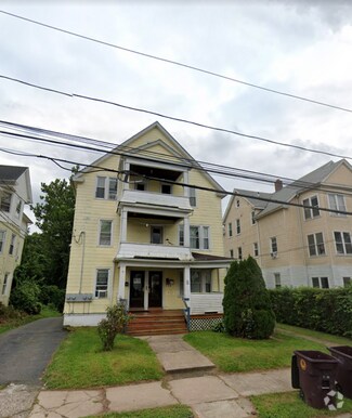 Building Photo - 24 Buell St