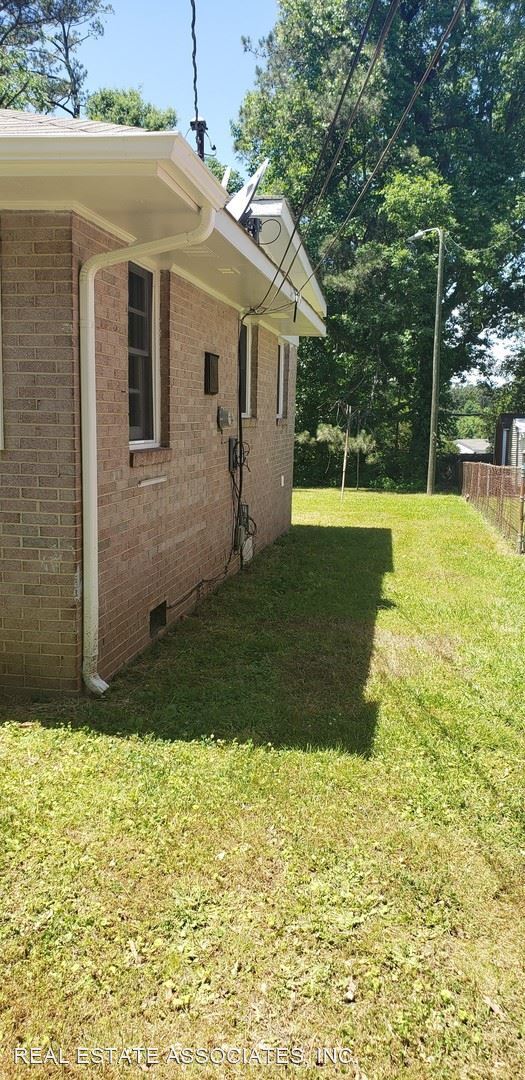 Building Photo - 3 br, 1 bath House - 1111 Fiske Street