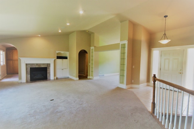 Building Photo - 6236 Buchanan St