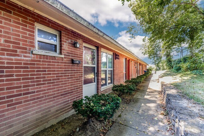 Foto del edificio - 5634 Macey Ave