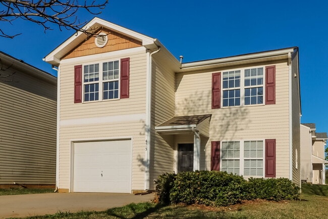 Building Photo - 4513 Christenbury Hills Ln