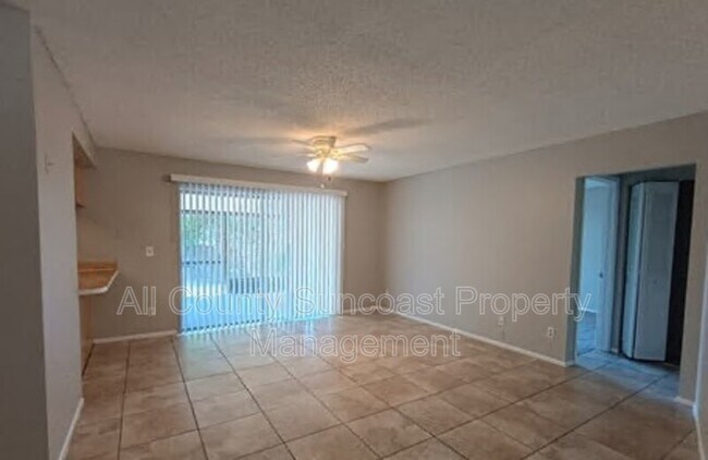 Foto del edificio - 646 16th St