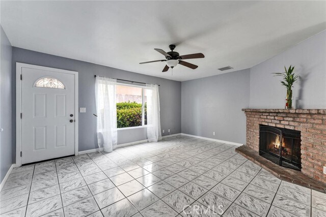 Foto del edificio - 5372 Clairemont Mesa Blvd