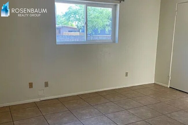 Foto del edificio - 3611 E Glenn St