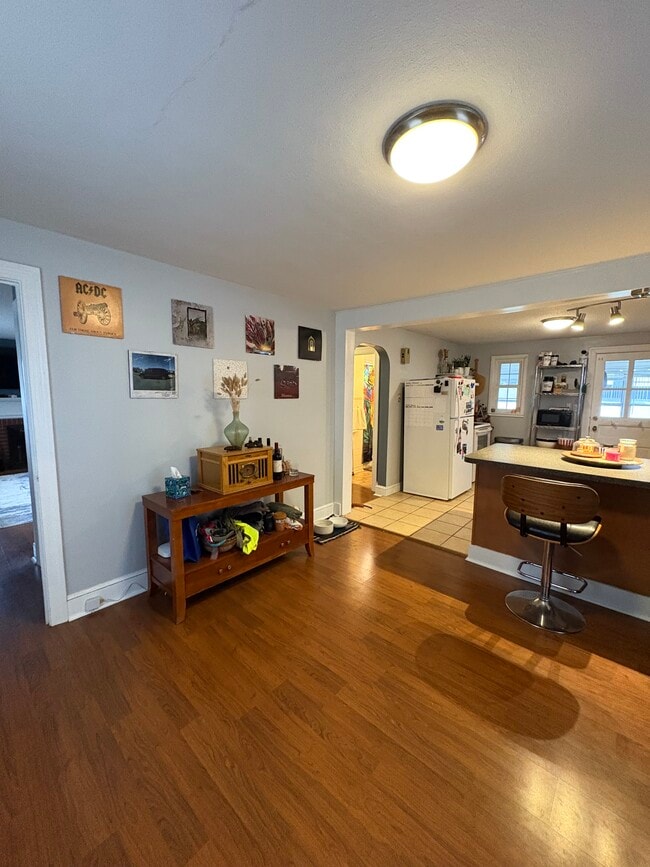 Foto del edificio - 94 Branford St