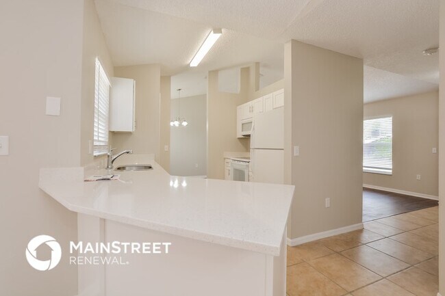 Foto del edificio - 915 Leeward Dr