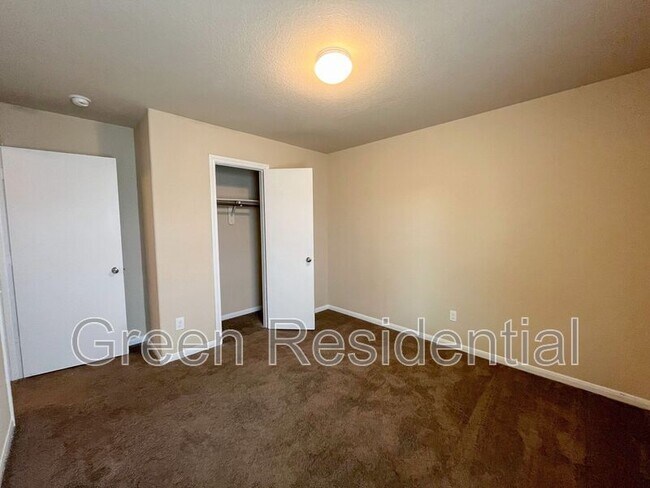 Foto del edificio - 613 27th Ave N