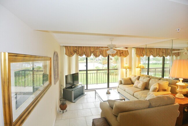 Foto del edificio - 2201 Marina Isle Way