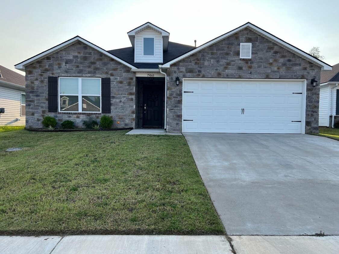 15068 S 284th East Ave, Coweta, OK 74429 House Rental in Coweta, OK