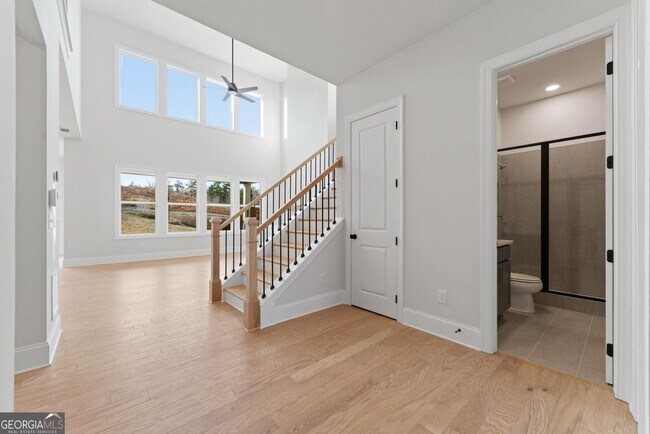 Building Photo - 2005 Vesper Pointe