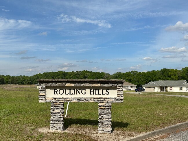 Building Photo - 1860 Roberts Trail
