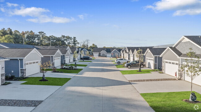 Building Photo - Parkview Villas