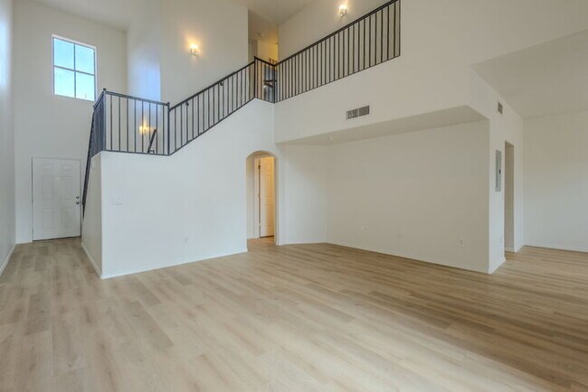 Foto del edificio - Beautiful Santa Rita Townhome in Sahuarita!!