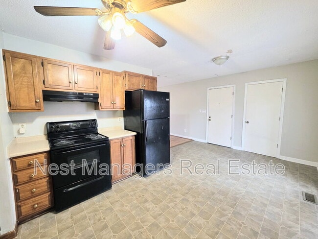 Building Photo - 4602 Gardenwood Ct