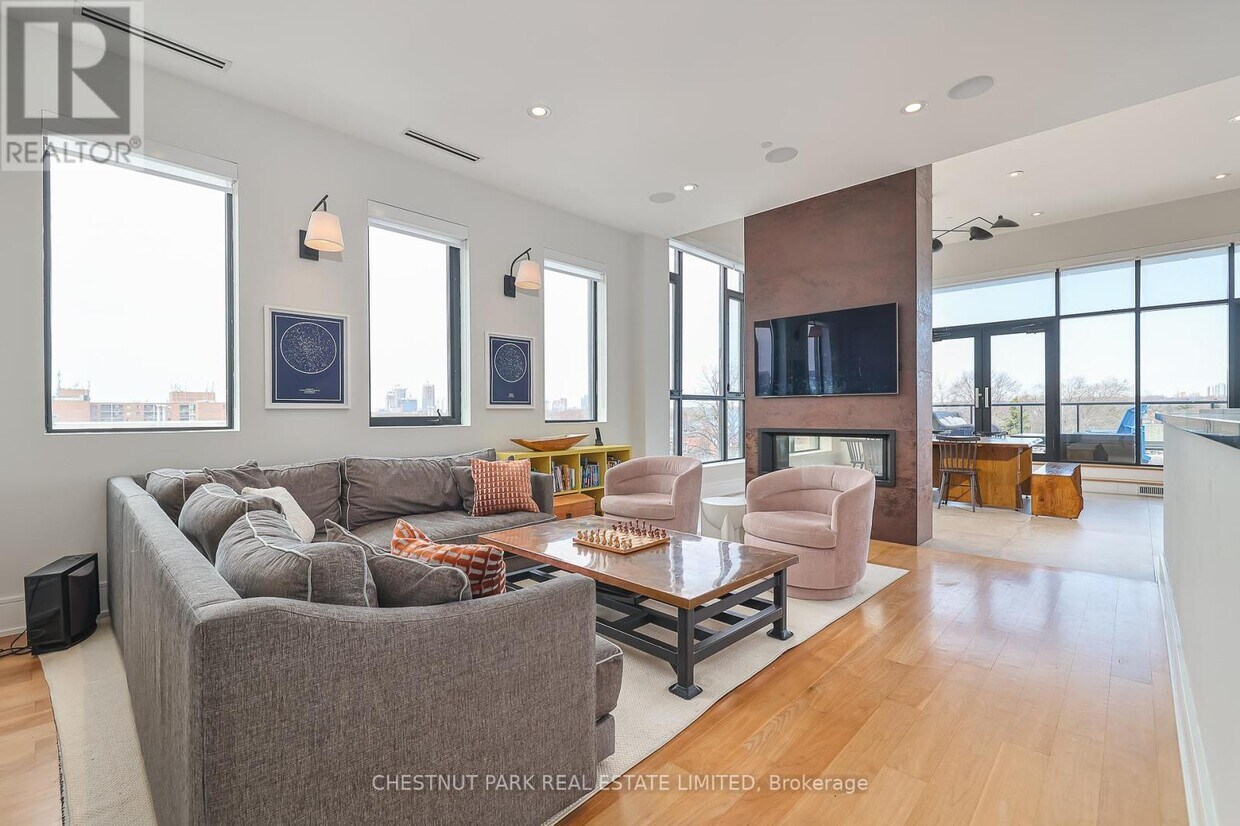 Photo principale - 540-540 College St