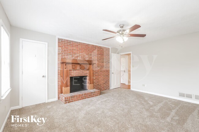 Foto del edificio - 1726 Knight Cir SW