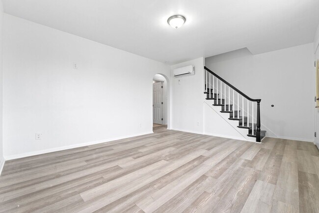Foto del edificio - 813 N Kiowa St