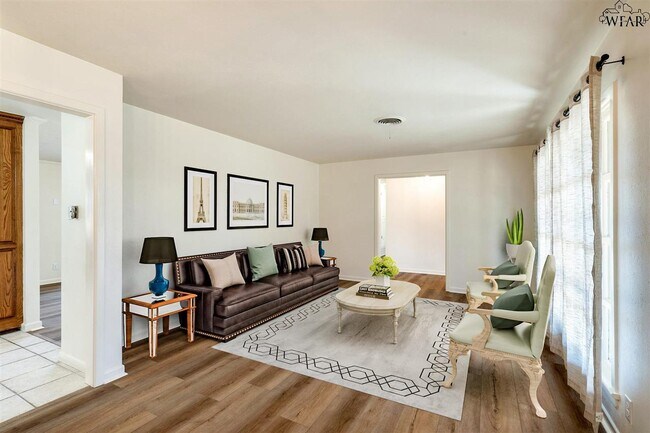 Foto del edificio - 4509 Kenwood St
