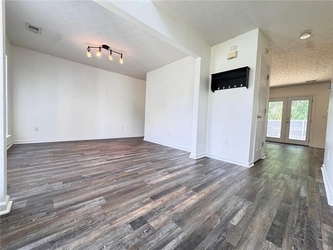 Building Photo - 3945 Brushy Creek Way