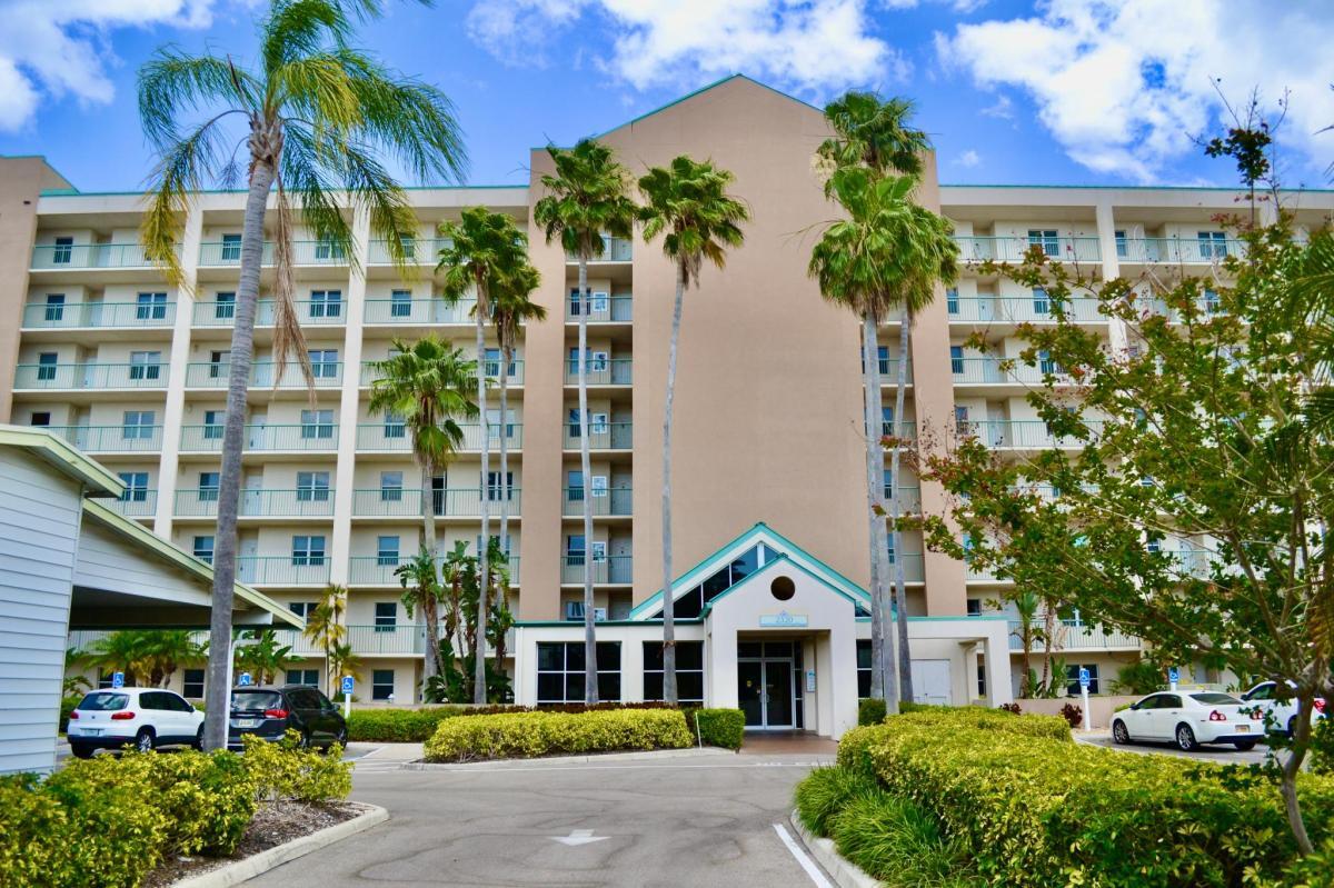 Primary Photo - 2320 Terra Ceia Bay Blvd