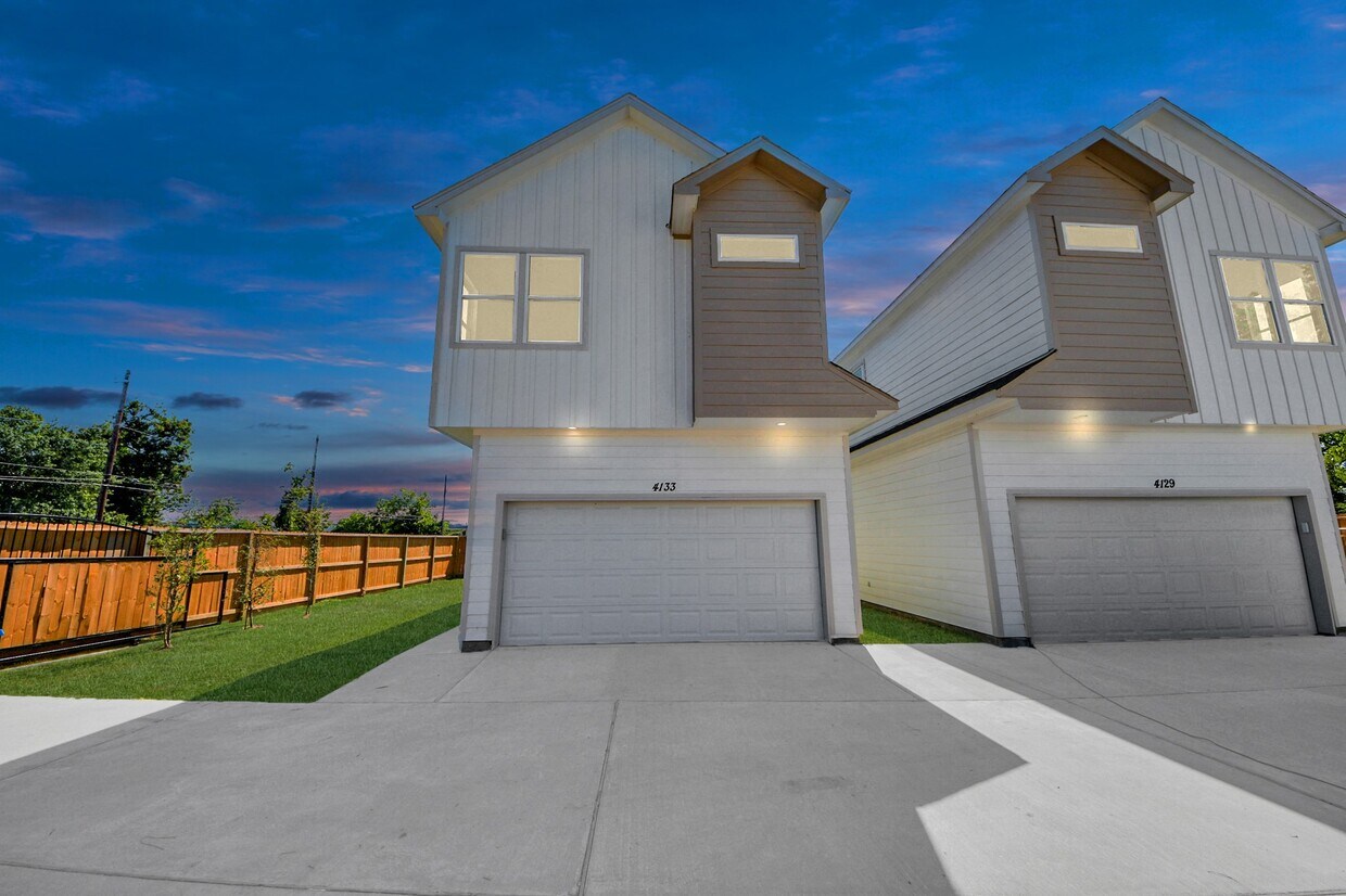 Foto principal - 4129 E Toliver St