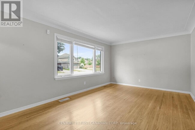 Building Photo - 638 Tennent Ave