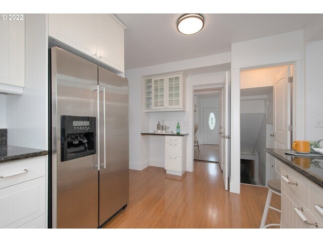 Foto del edificio - 2285 SW Briggs Rd