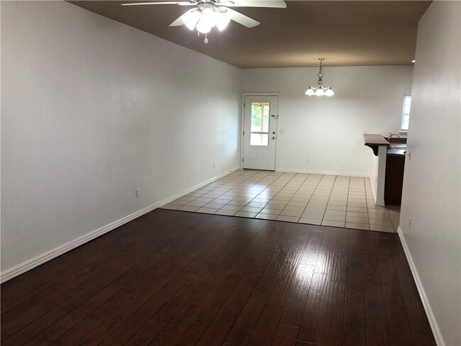Foto del edificio - 3204 SW Windrift Ave