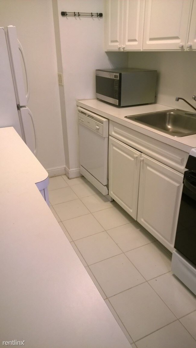 Foto del edificio - 3 br, 2 bath  - 6911 Yellowstone Blvd A31