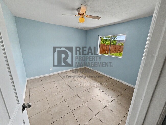 Foto del edificio - 843 SW 16th Terrace