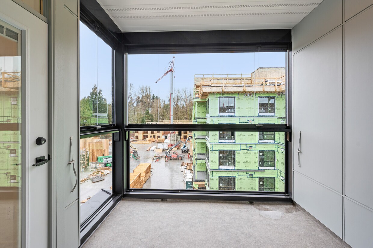 Building Photo - 34395 Gladys Ave