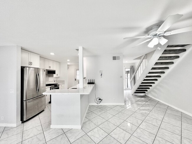 Building Photo - 12175 Wilsey Way