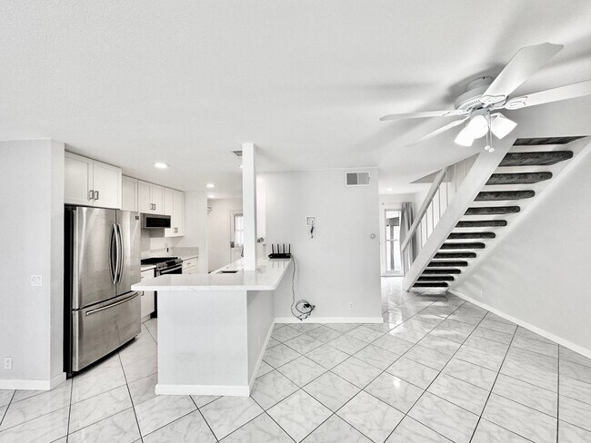 Foto del edificio - 12175 Wilsey Way