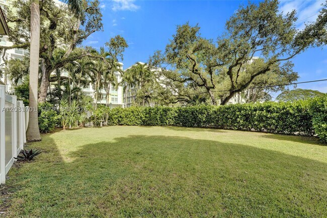 Foto del edificio - 436 SW 4th Ave