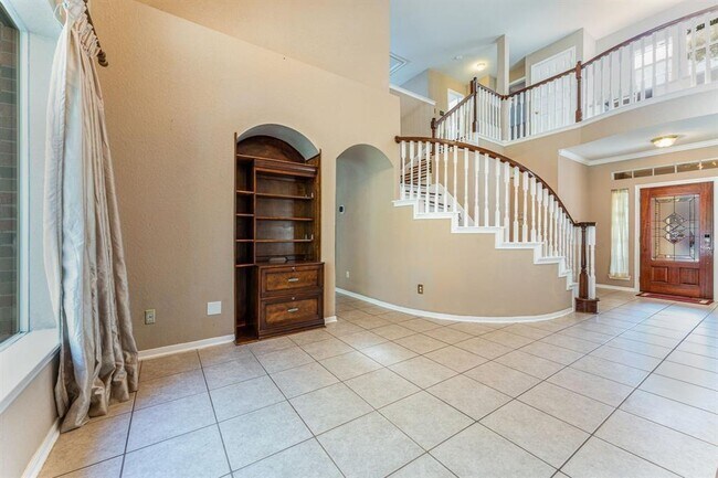 Building Photo - 182 N Wimberly Way