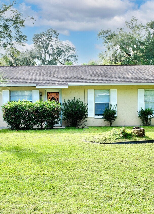 Primary Photo - 2051 Almond St