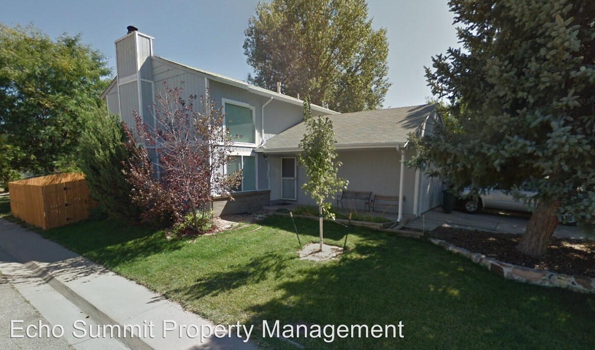 Primary Photo - 1564 S Carson St