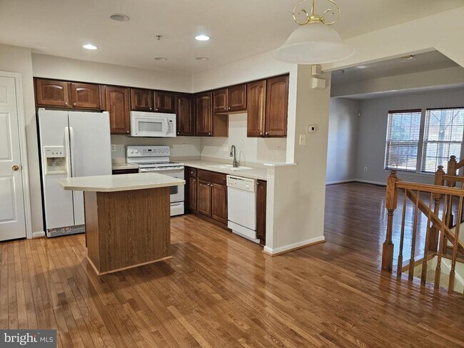 Foto del edificio - 7136 Deep Falls Way