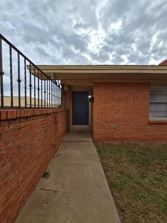 Foto del edificio - 3813 51st St