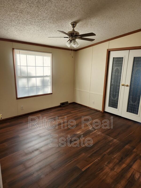 Foto del edificio - 21459 Hwy 167