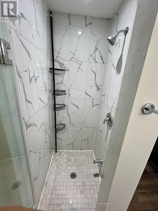 Building Photo - 36 Spry Ave