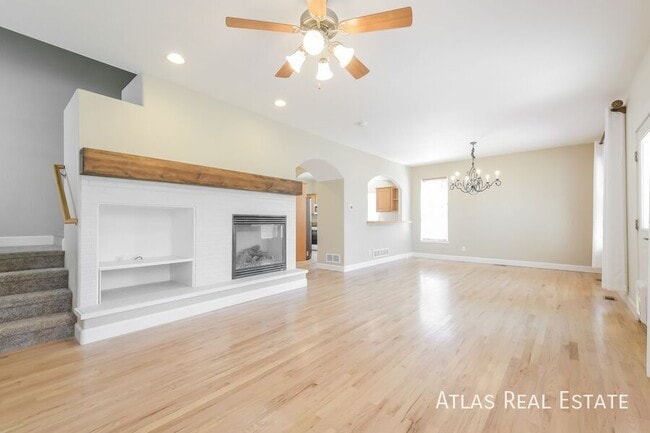 Building Photo - 2815 Canby Way