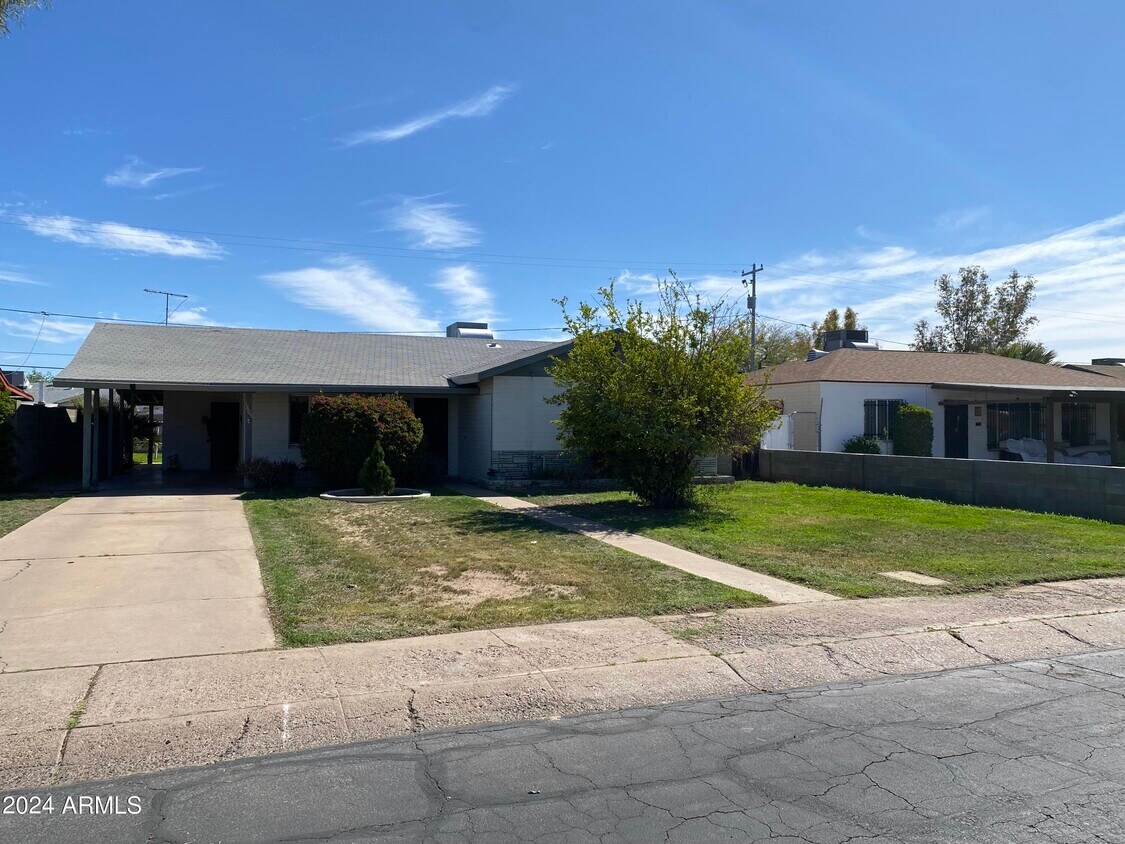 Foto principal - 1805 N 22nd St