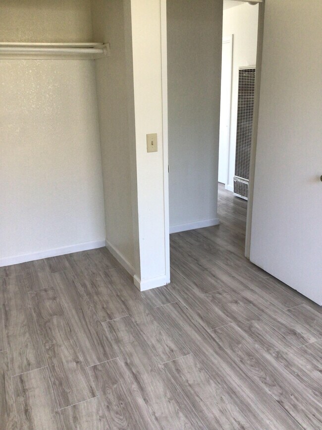 Foto del edificio - 335 E 76th St