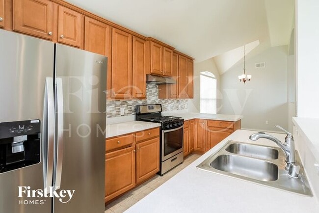 Foto del edificio - 208 Flatwood Dr