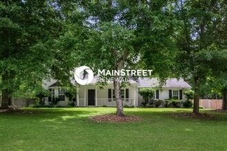 Building Photo - 105 Peachtree Ct